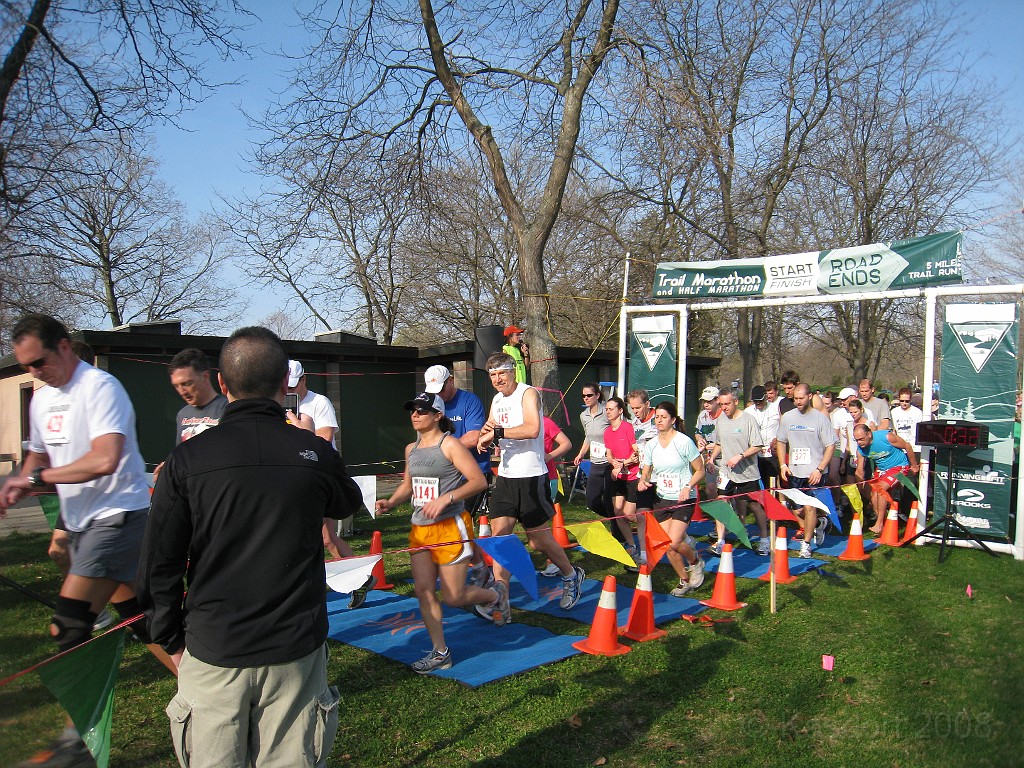 Road Ends 5M 09 0096.jpg - The Road Ends 5 Mile Trail Race in Pinckney Michigan. April 25, 2009. One word = Hills! This was my second run for this race.